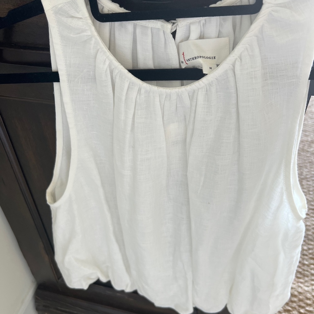 NWT’s Anthropologie Cream Sleeveless Blouse